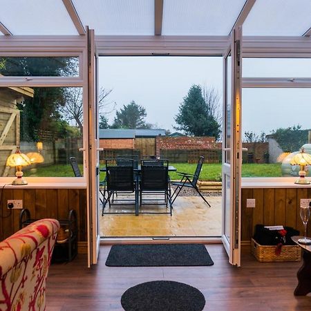 Hot Tub Pet Friendly Luxury Cosy Cottage, Near Withernsea And Patrington Welwick Exteriér fotografie