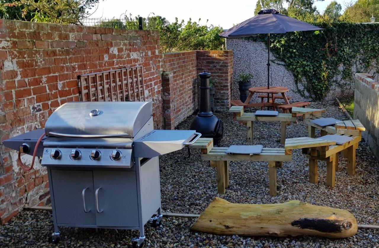 Hot Tub Pet Friendly Luxury Cosy Cottage, Near Withernsea And Patrington Welwick Exteriér fotografie