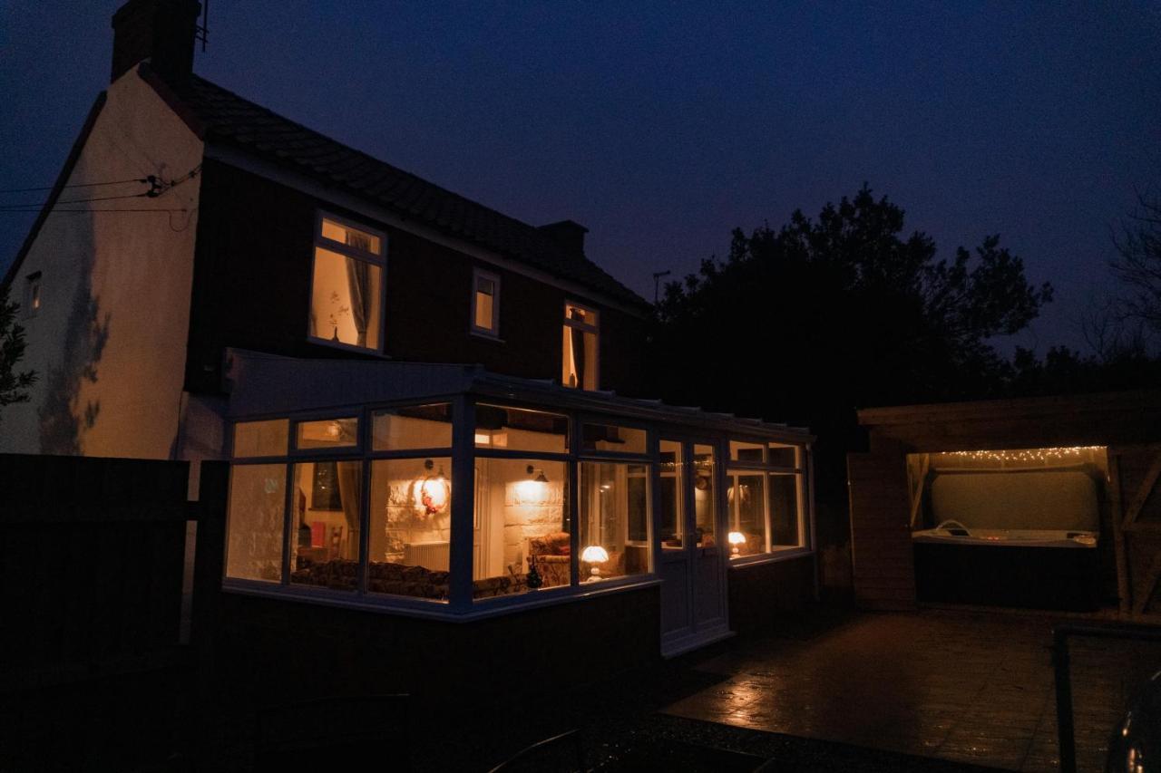 Hot Tub Pet Friendly Luxury Cosy Cottage, Near Withernsea And Patrington Welwick Exteriér fotografie